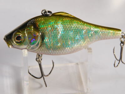 MEGABASS / VIBRATION-X ULTRA SILENT (USED)