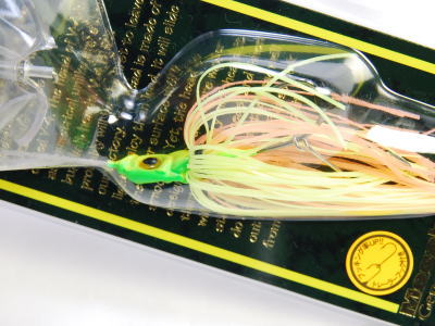 MEGABASS / V-4 CUSTOM BUZZBAIT 5/16 oz