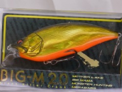GG Megabass kinkuro
