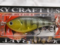 Flake flake golden sunfish