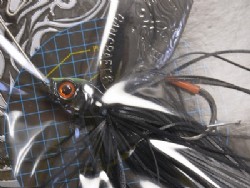 Black (#09) -Black & Black blade