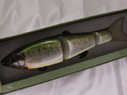 Black head natural bass