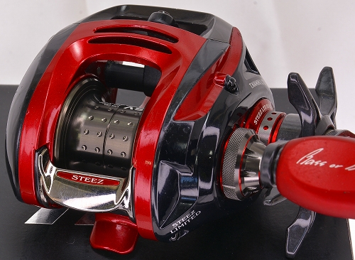 17000円 【18％OFF】 DAIWA STEEZ LTD SV TN 103H-TN リール
