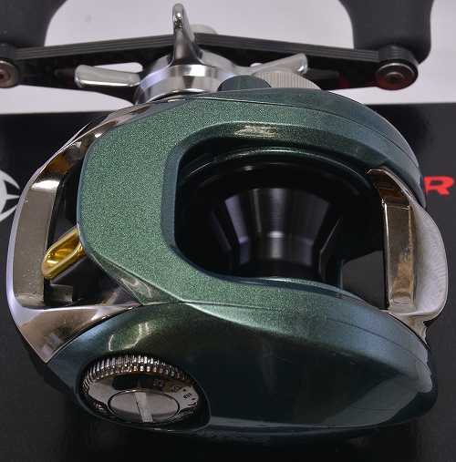 TEAM DAIWA-Z 103H I'ZE Factory (Metallic green)