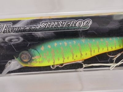 ADUSTA / TWITCH SHINER JUMPER 90